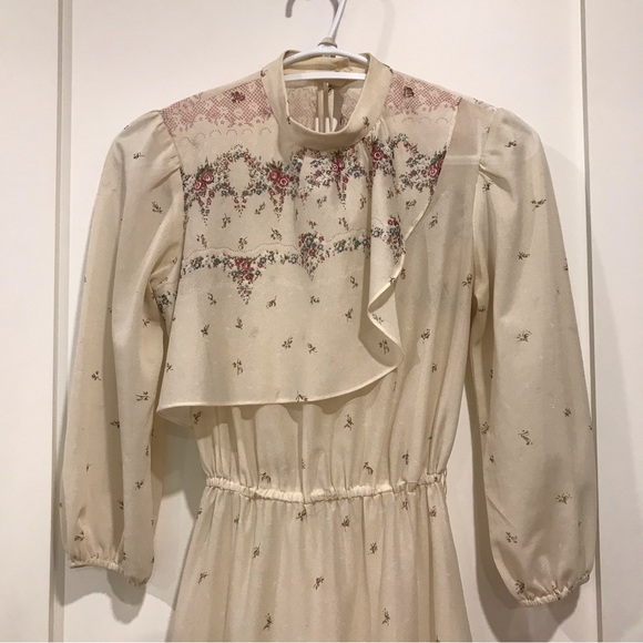 Vintage floral sheer dress - Picture 3 of 9